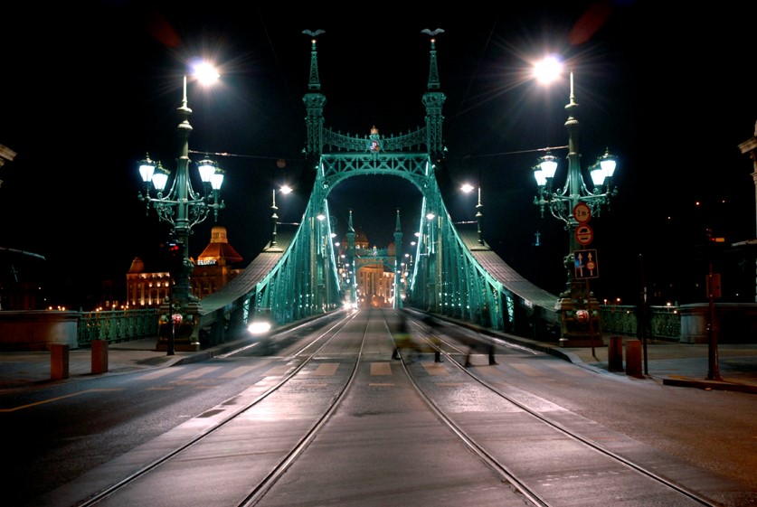 Le pont de la Liberté